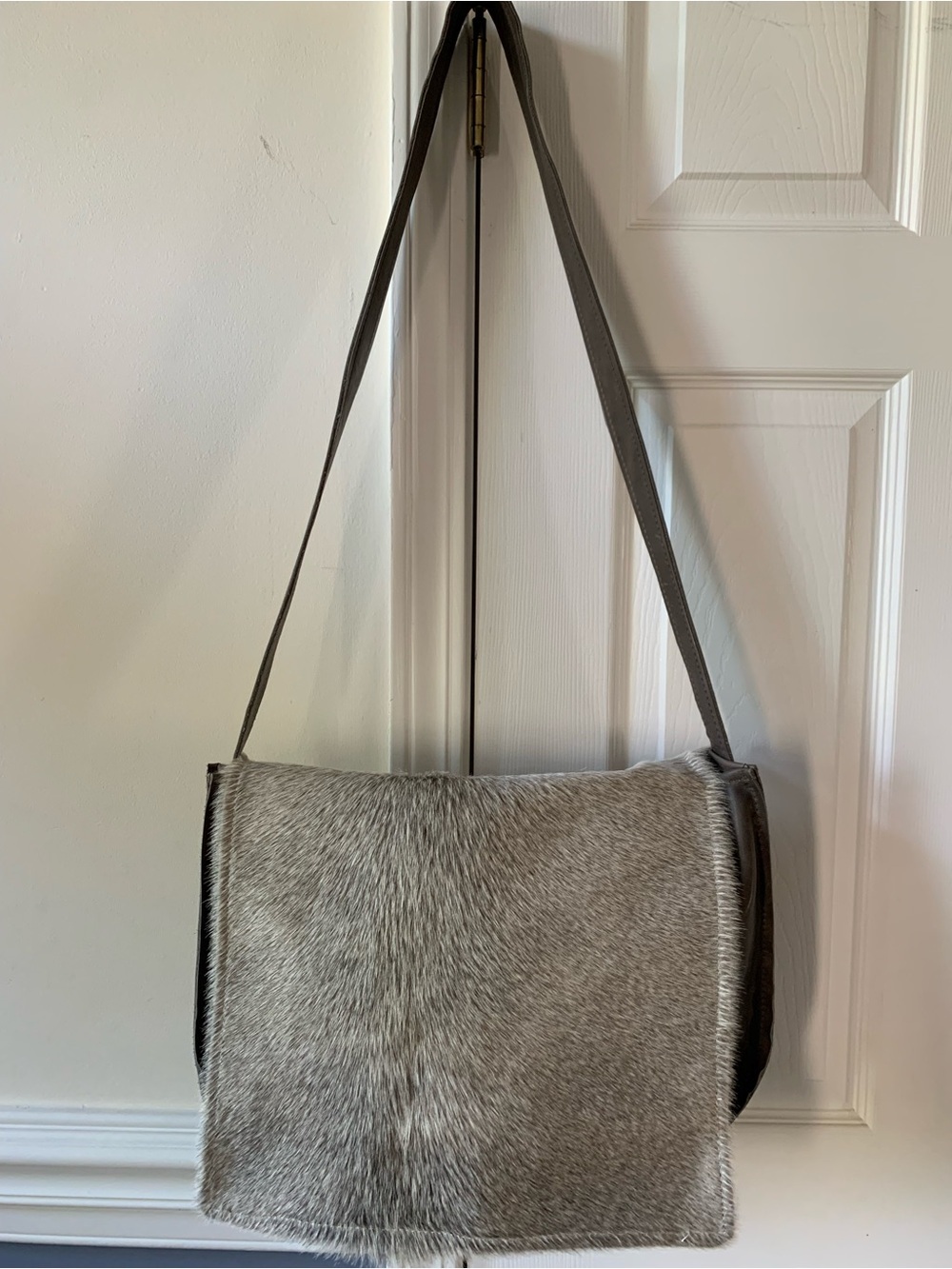 Amazing DEER HIDE LARGE 
MESSENGER TOTE laptop, storage, etc.